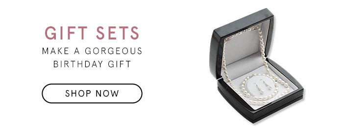 Pearl jewelry gift set from KAY Outlet